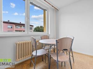 Pronájem bytu 2+1, Uherské Hradiště, Pod Svahy, 54 m2