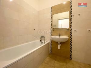 Pronájem bytu 1+kk, Lovosice, Osvoboditelů, 39 m2