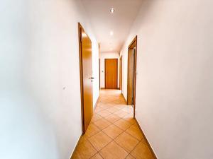 Pronájem bytu 3+kk, Praha - Zličín, Sazovická, 100 m2