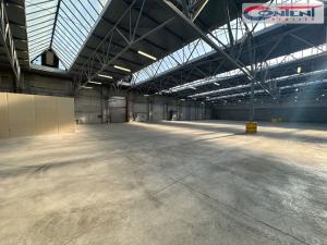 Pronájem výrobních prostor, Žatec, Purkyněho, 2000 m2