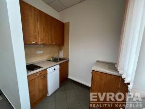 Pronájem kanceláře, Praha - Holešovice, Dukelských hrdinů, 268 m2