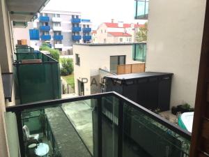Pronájem bytu 2+kk, Plzeň - Jižní Předměstí, Poděbradova, 67 m2