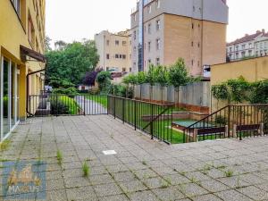 Pronájem bytu 3+1, Praha - Košíře, Vrchlického, 75 m2