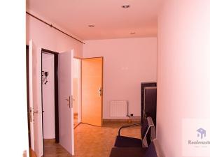 Pronájem kanceláře, Ústí nad Labem - Ústí nad Labem-centrum, Velká Hradební, 90 m2