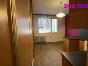 Pronájem bytu 1+1, Chomutov, Březenecká, 35 m2