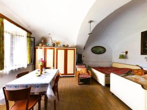 Prodej rodinného domu, Křesetice - Bykáň, 90 m2