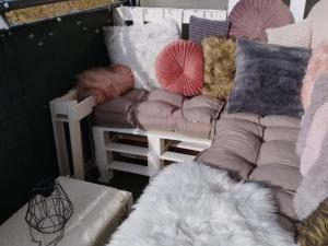 Pronájem bytu 2+kk, Brno - Žebětín, Za Kněžským hájkem, 54 m2
