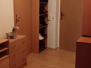 Pronájem bytu 2+kk, Brno - Žebětín, Za Kněžským hájkem, 54 m2
