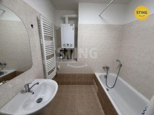 Pronájem bytu 2+1, Opava, Ovocná, 56 m2