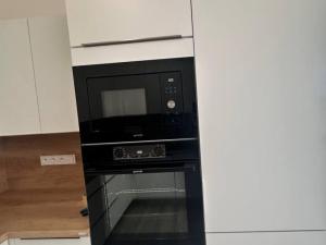 Pronájem bytu 4+kk, Praha - Dolní Měcholupy, Kardausova, 120 m2