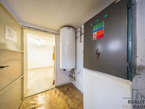 Prodej výrobních prostor, Tvarožná Lhota, 278 m2