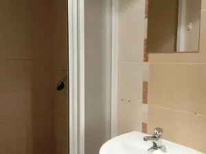 Pronájem bytu 1+kk, Praha - Smíchov, Grafická, 20 m2