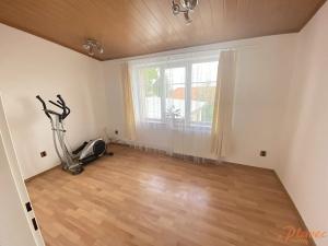 Pronájem rodinného domu, Holubice, Na Čapáku, 165 m2