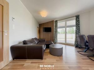 Pronájem bytu 2+kk, Praha - Uhříněves, Ke kříži, 45 m2