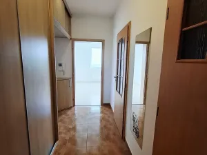 Pronájem bytu 3+kk, Praha - Horní Počernice, V javorech, 63 m2