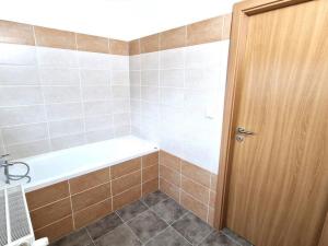 Prodej rodinného domu, Choťánky, Na Ohradě, 96 m2