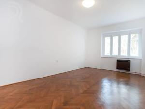 Pronájem bytu 2+kk, Praha - Podolí, Jeremenkova, 63 m2