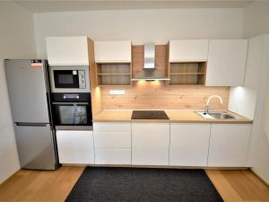 Prodej bytu 2+kk, Praha - Modřany, Vorařská, 53 m2