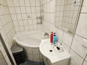 Pronájem bytu 2+1, Kralupy nad Vltavou - Lobeček, Štefánikova, 53 m2