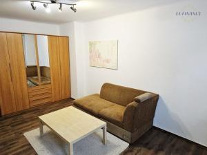 Pronájem bytu 2+1, Kralupy nad Vltavou - Lobeček, Štefánikova, 53 m2