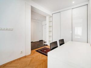Pronájem bytu 2+kk, Praha - Střešovice, Za Pohořelcem, 66 m2