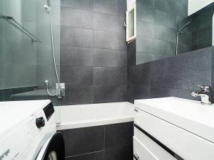 Pronájem bytu 2+kk, Praha - Střešovice, Za Pohořelcem, 66 m2