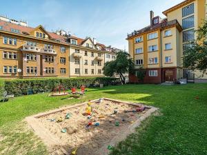 Pronájem bytu 2+kk, Praha - Střešovice, Za Pohořelcem, 66 m2