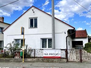 Prodej rodinného domu, Opava - Vávrovice, Jantarová, 250 m2