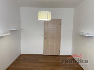 Pronájem bytu 3+1, Opava - Kateřinky, Antonína Sovy, 73 m2