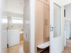 Pronájem bytu 2+1, Hradec Králové, Labská kotlina, 55 m2
