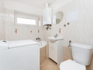 Pronájem bytu 2+1, Hradec Králové, Labská kotlina, 55 m2