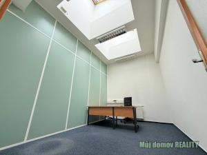 Pronájem kanceláře, Praha - Vysočany, Lisabonská, 70 m2