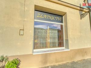Pronájem obchodního prostoru, Kralovice, Masarykovo nám., 38 m2