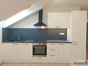 Pronájem bytu 1+kk, Olomouc - Hodolany, Holická, 38 m2