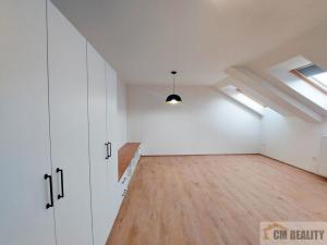 Pronájem bytu 1+kk, Olomouc - Hodolany, Holická, 38 m2