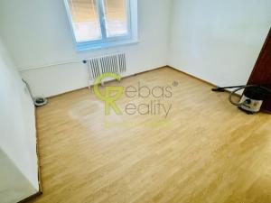 Pronájem skladu, Záryby, 48 m2