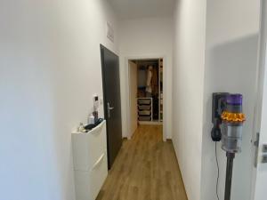 Pronájem bytu 2+kk, Ústí nad Labem - Ústí nad Labem-centrum, Velká Hradební, 74 m2