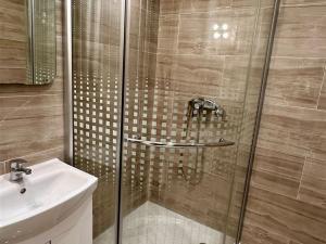 Pronájem bytu 2+1, Cheb, Růžová, 51 m2