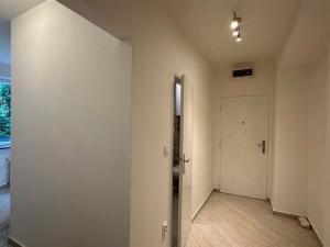 Pronájem bytu 2+1, Cheb, Růžová, 51 m2