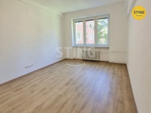 Pronájem bytu 2+1, Ostrava, Nálepkovo náměstí, 65 m2