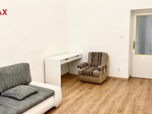 Pronájem bytu 2+1, Karlovy Vary, T. G. Masaryka, 92 m2
