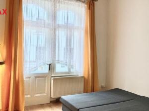 Pronájem bytu 2+1, Karlovy Vary, T. G. Masaryka, 92 m2