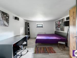 Pronájem obchodního prostoru, Praha - Újezd, 131 m2