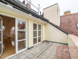 Pronájem bytu 3+1, Praha - Smíchov, Zubatého, 120 m2
