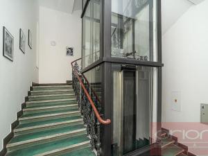 Pronájem bytu 3+1, Praha - Smíchov, Zubatého, 120 m2