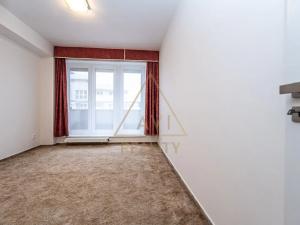 Pronájem bytu 3+1, Praha - Záběhlice, Hyacintová, 100 m2