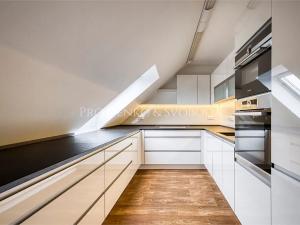 Prodej rodinného domu, České Budějovice, J. Buděšínského, 289 m2