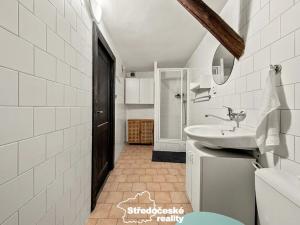 Prodej obchodního prostoru, Praha - Kolovraty, Mírová, 207 m2