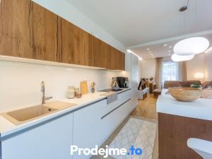 Prodej bytu 4+kk, Praha - Malešice, Univerzitní, 92 m2