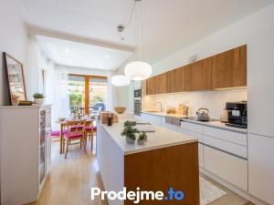 Prodej bytu 4+kk, Praha - Malešice, Univerzitní, 92 m2